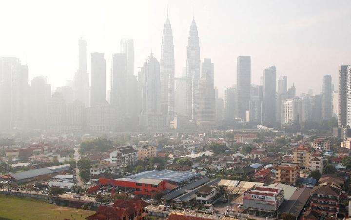 Jawaban Menteri Siti Nurbaya Perihal Tudingan Eskpor Asap ke Malaysia